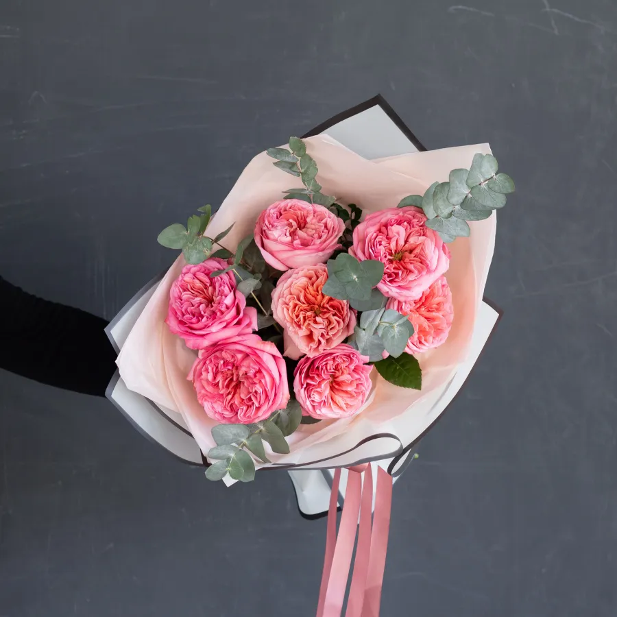 Монобукет пионовидных роз "Пинк экспрешн" №462