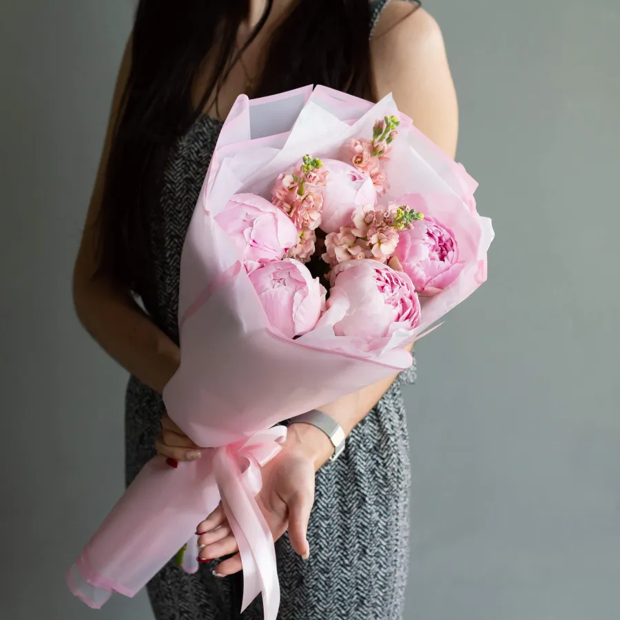 Дуобукет из пионов и матиолы  №259