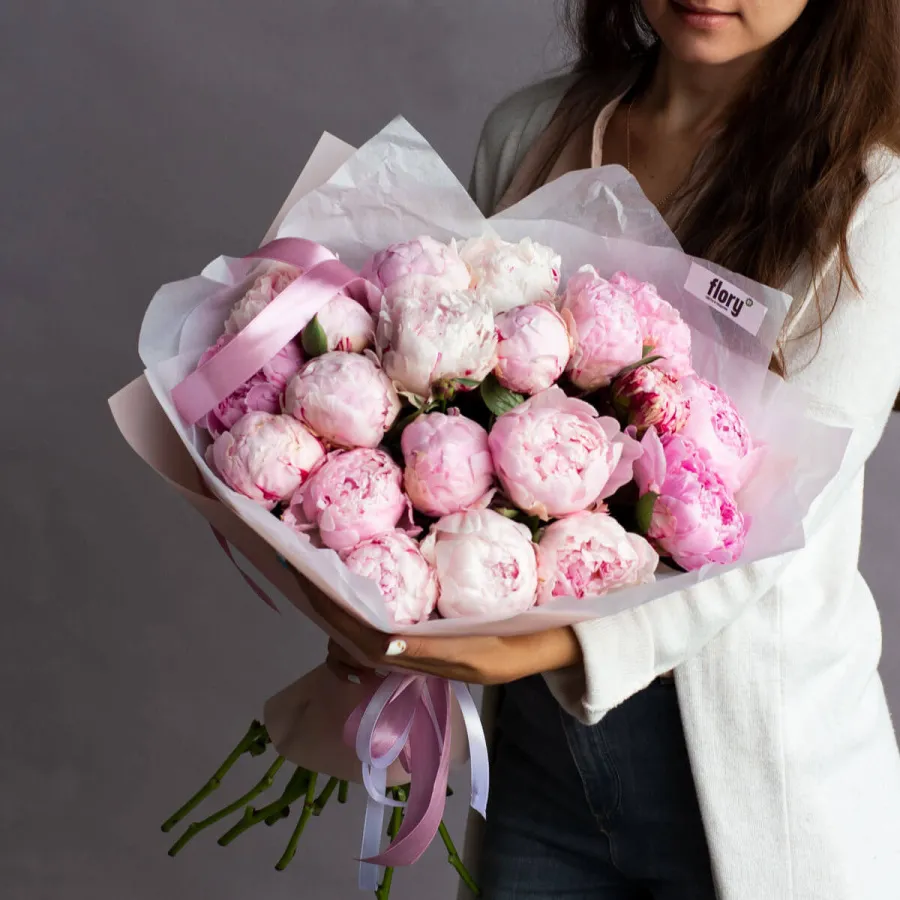 Монобукет из 20 розовых пионов №164