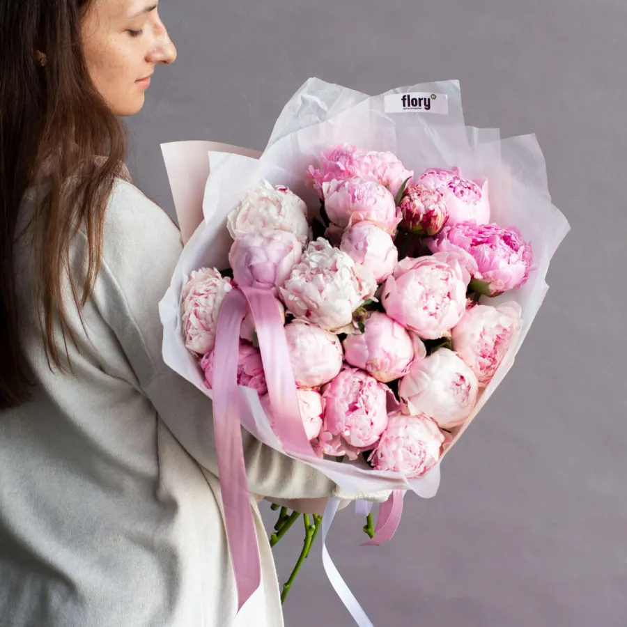 Монобукет из 20 розовых пионов №164