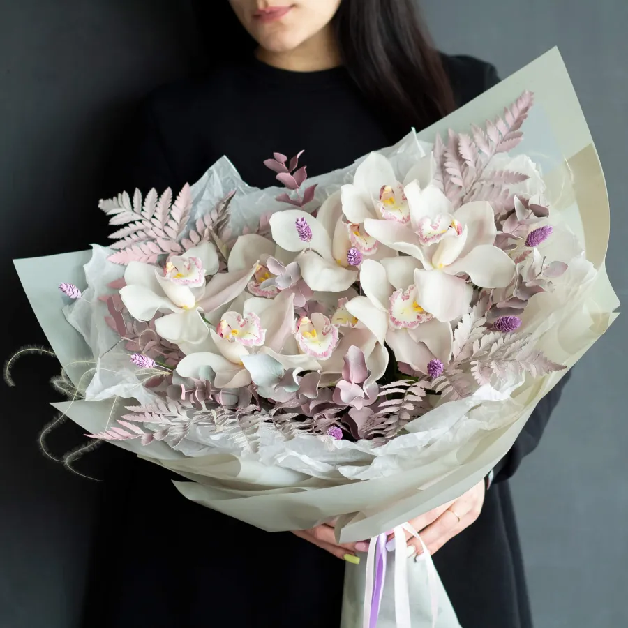 Монобукет "Муншайн орчид"  №320