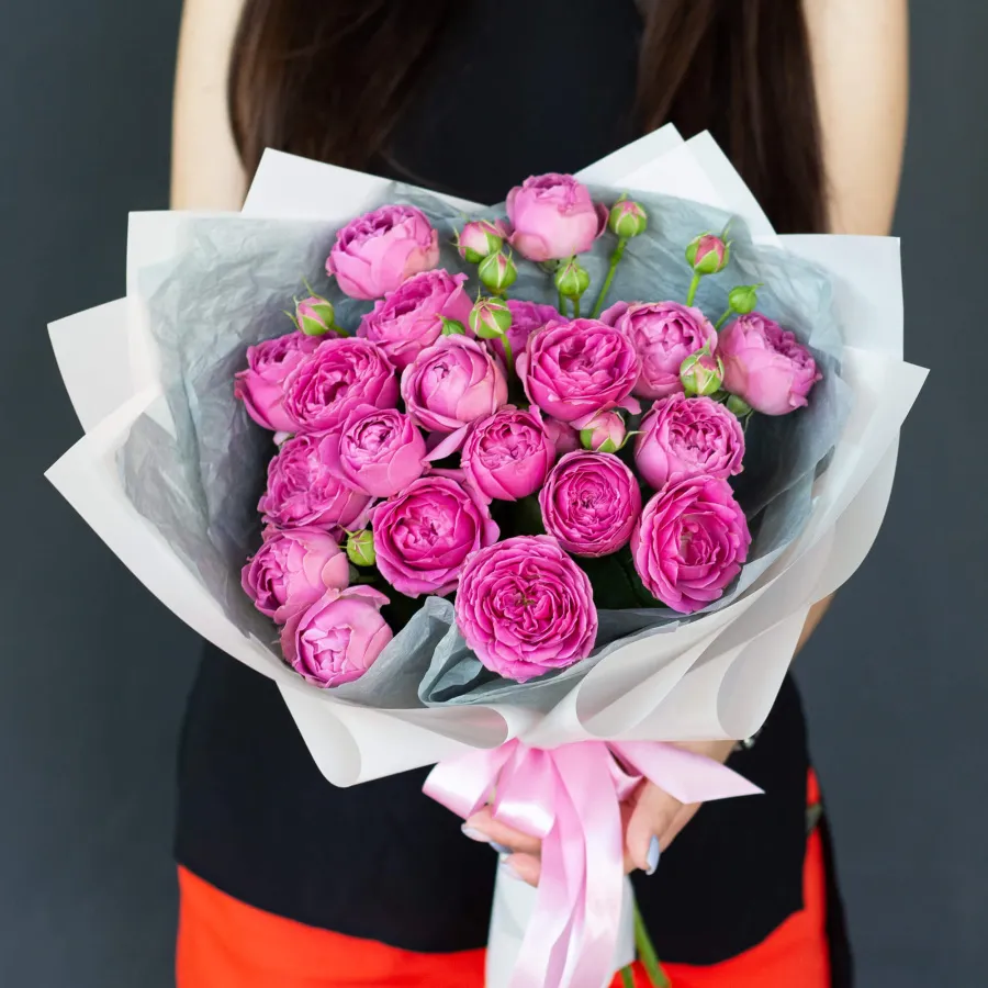 Монобукет из пионовидных роз Мисти Бабблс  №279 Монобукет из пионовидных роз Мисти Бабблс  №279