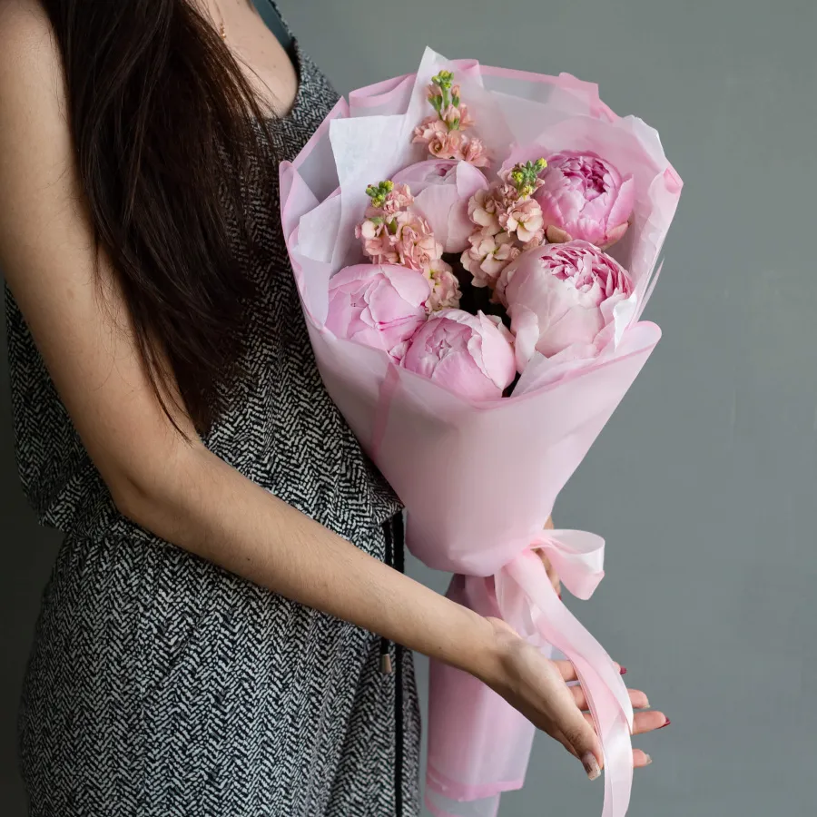 Дуобукет из пионов и матиолы  №259