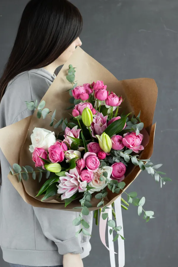 Авторский букет "Лилия"  №453