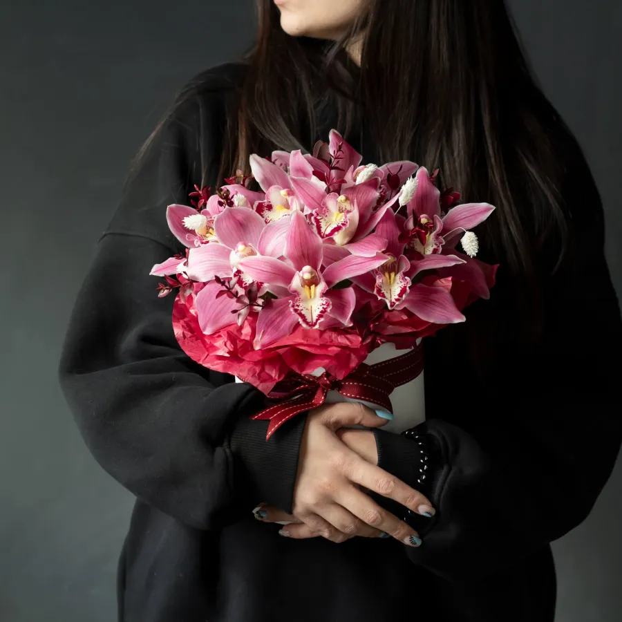 Авторская коробка из розовых орхидей  №876 Авторская коробка из розовых орхидей  №876