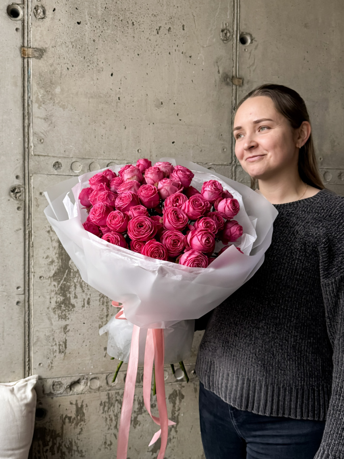 Монобукет пионовидных роз Жизель L №502