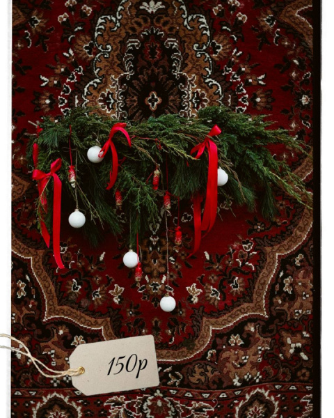 Композиция с игрушками и конфетками