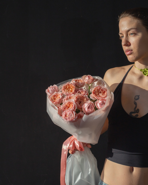 Монобукет пионовидных роз XS  №519