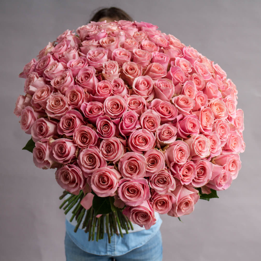 Букет из 101 розовой розы №212