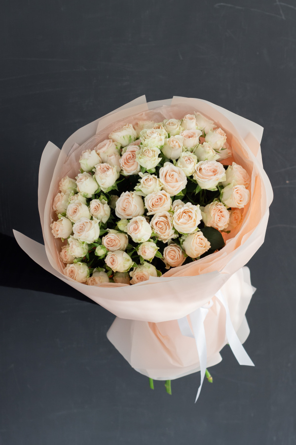 Монобукет кустовых роз "София" №461