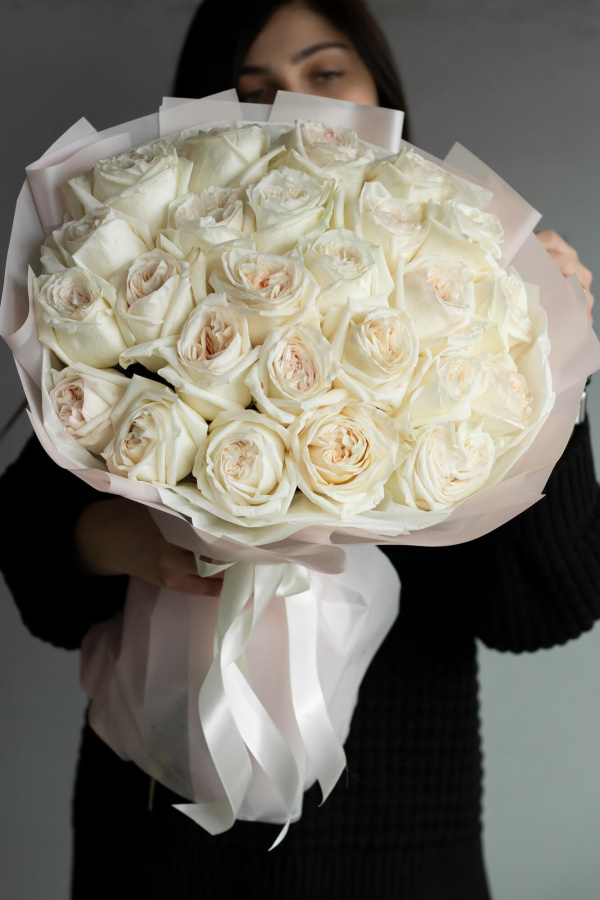 Монобукет пионовидных рох Вайт Охара 25 №402