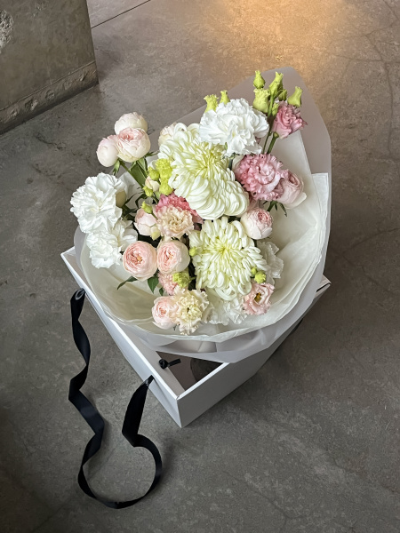 Авторский букет "Кристиансанн" №493