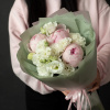 Дуобукет из пионов и эустомы №353