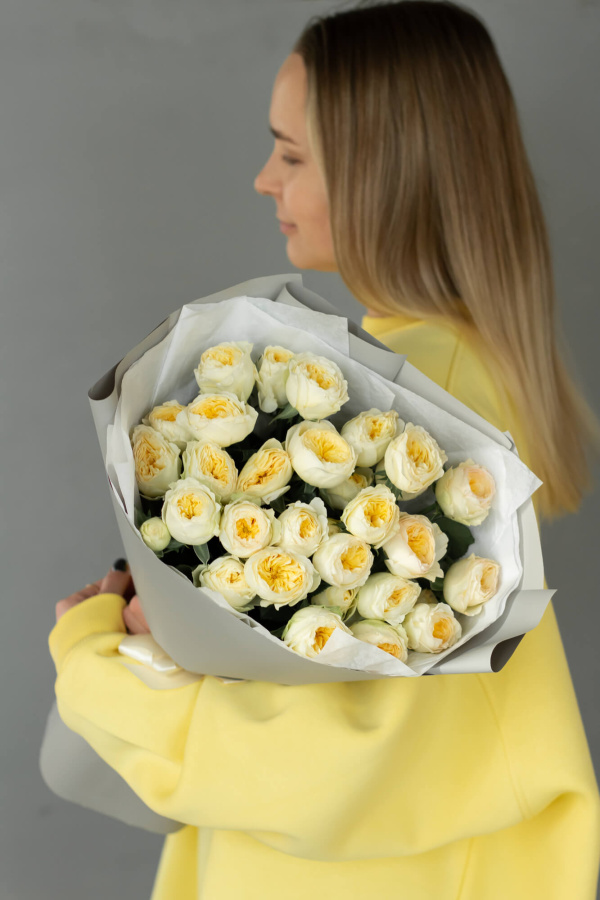 Монобукет пионовидных рох Роял Парк №419