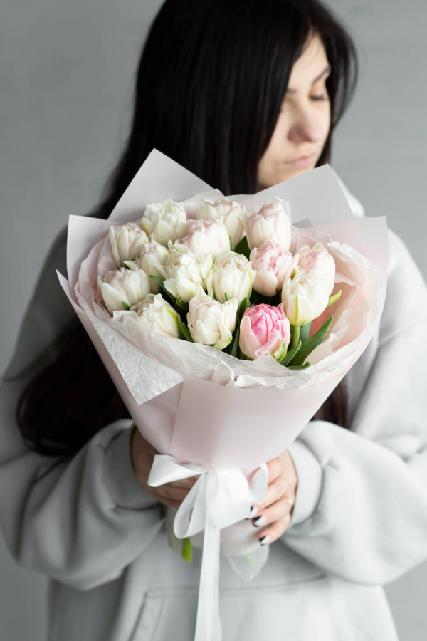 Монобукет тюльпанов "Фокстрот 15" №367