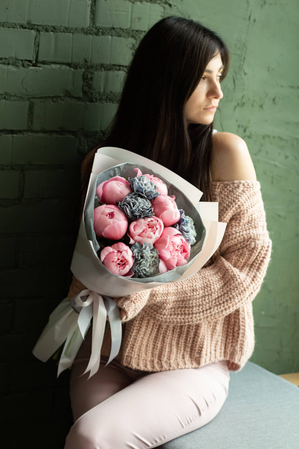 Дуобукет из пионов и гвоздик  №275