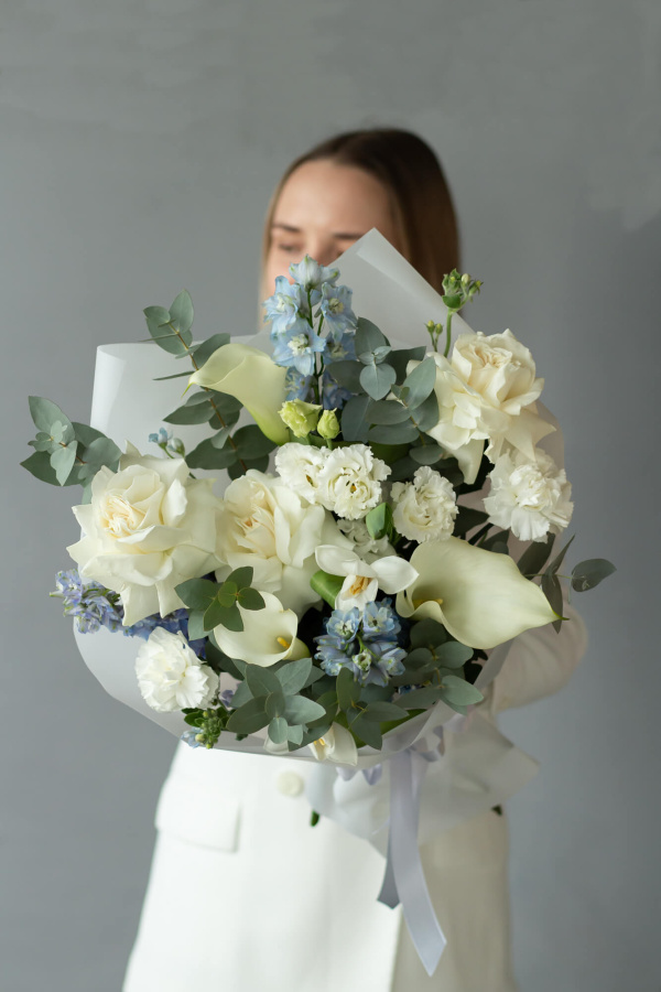 Авторский букет "Дельфин" №425